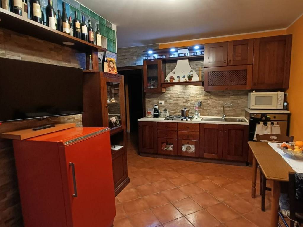 SALONE CON CUCINA