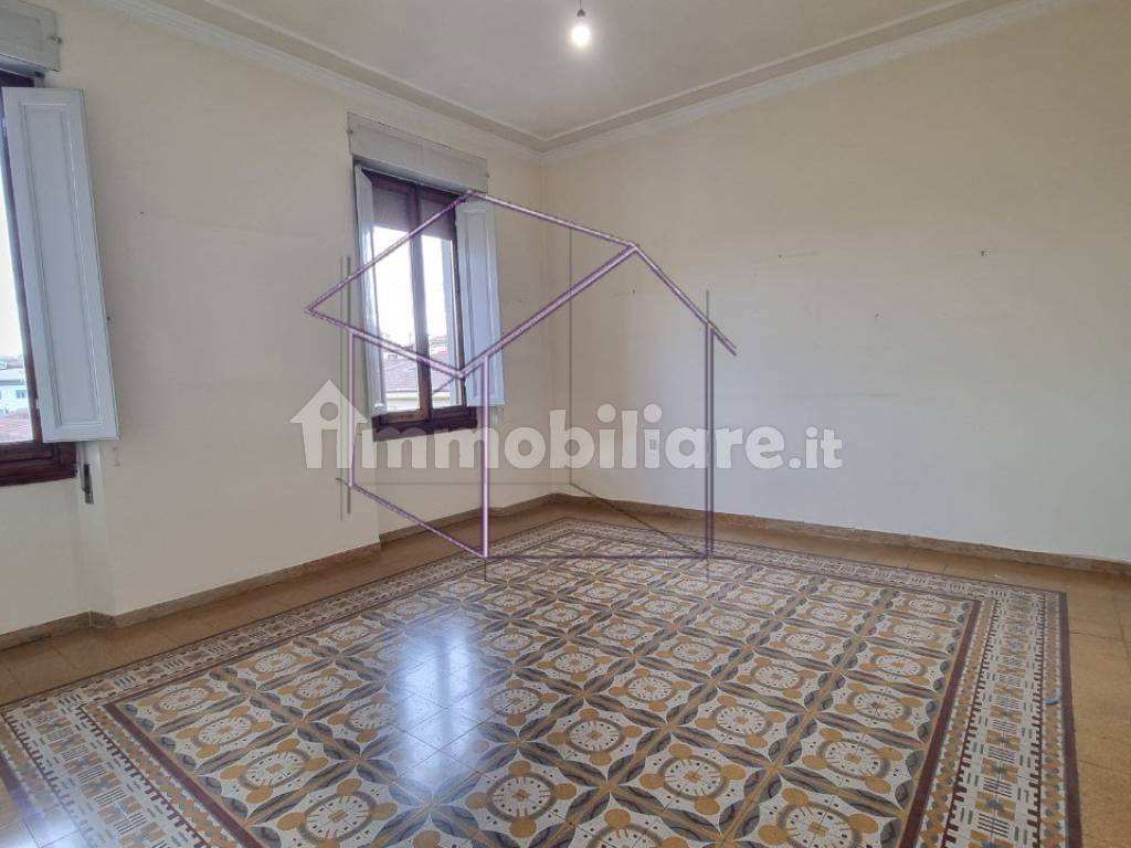 Vendita Appartamento in via Pasquale Villari 2. Firenze. Da