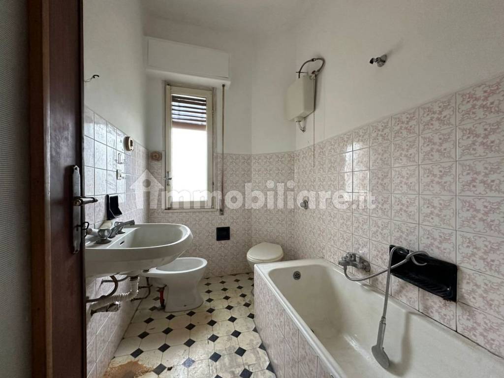 1g.bagno.jpg