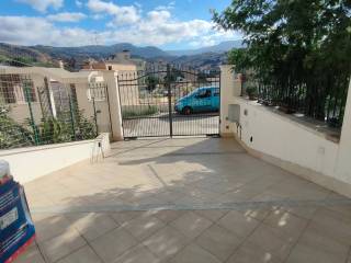 ingresso carrabile vista 2