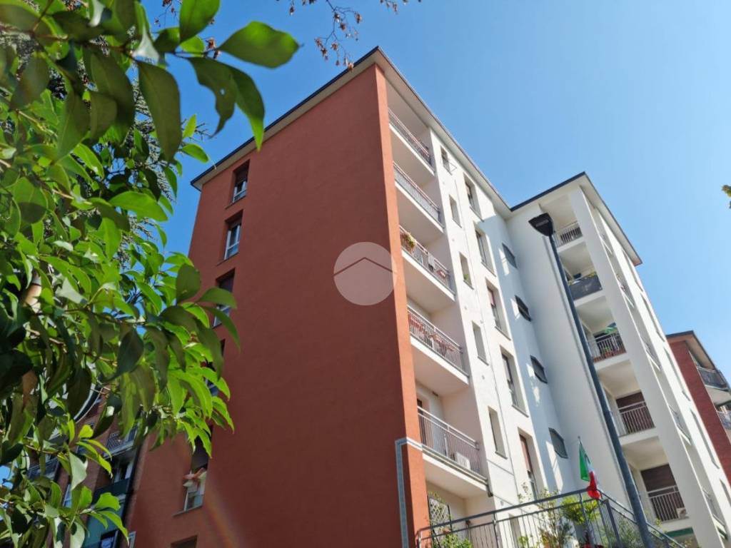 Vendita Appartamento Vimercate. Quadrilocale in via Pinamonte da Vimercate. Ottimo stato, terzo Vendita Appartamento Vimercate. Quadrilocale in via Pinamonte da Vimercate. Ottimo stato, terzo
