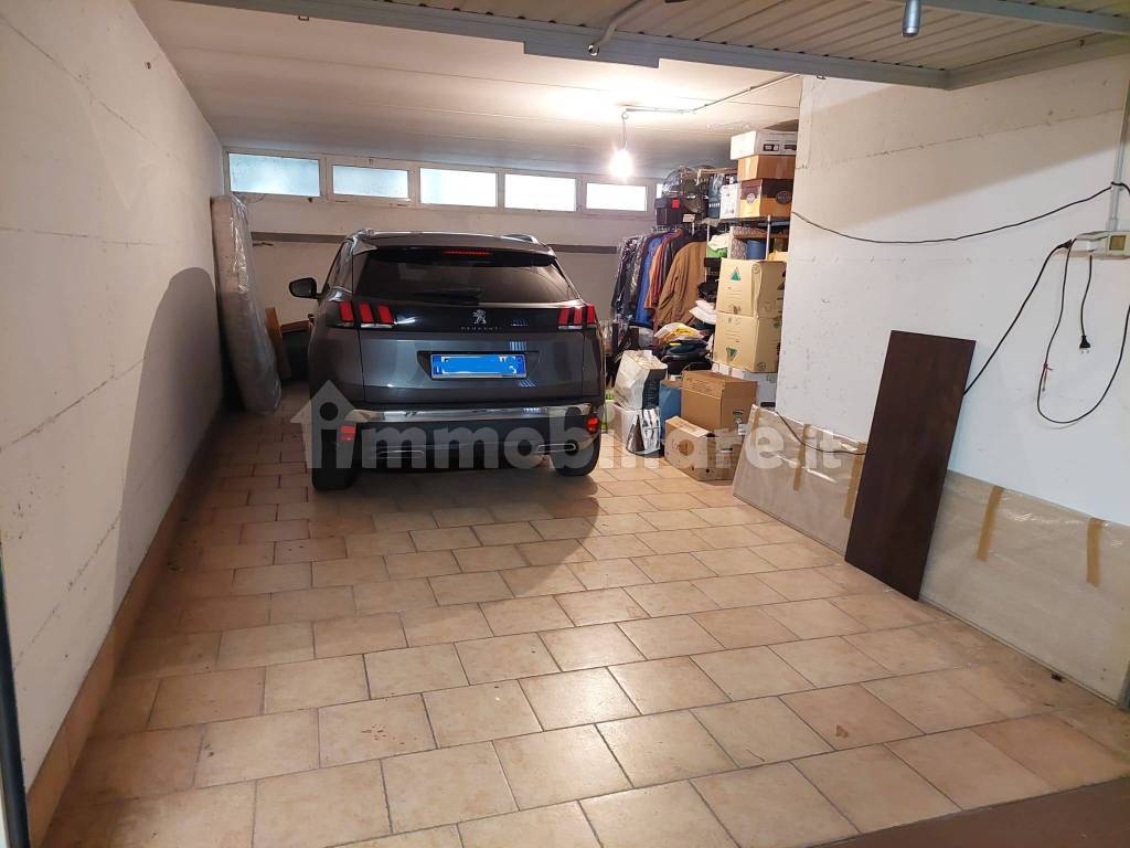 garage