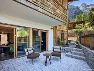 W1: Nuovo appartamento con terrazza e giardino immerso nel cuore delle Dolomiti - Foto 2