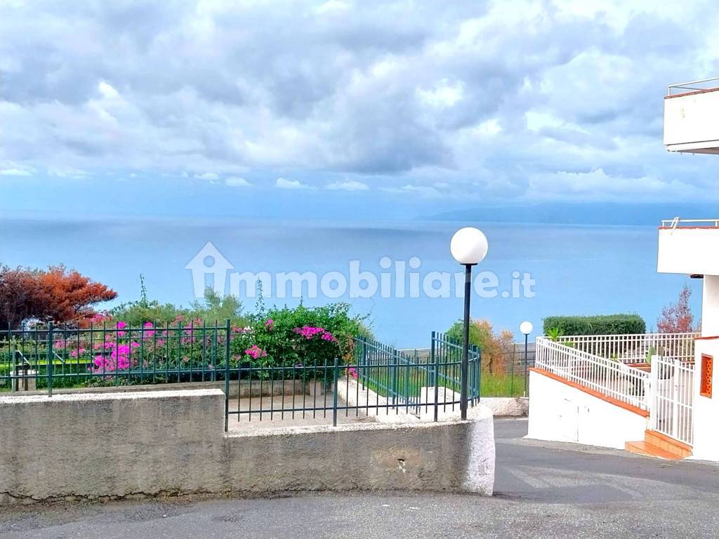 Vendita Appartamento Praia a Mare. Quadrilocale in via della Foresta