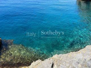 L'accesso al mare dalla proprietà