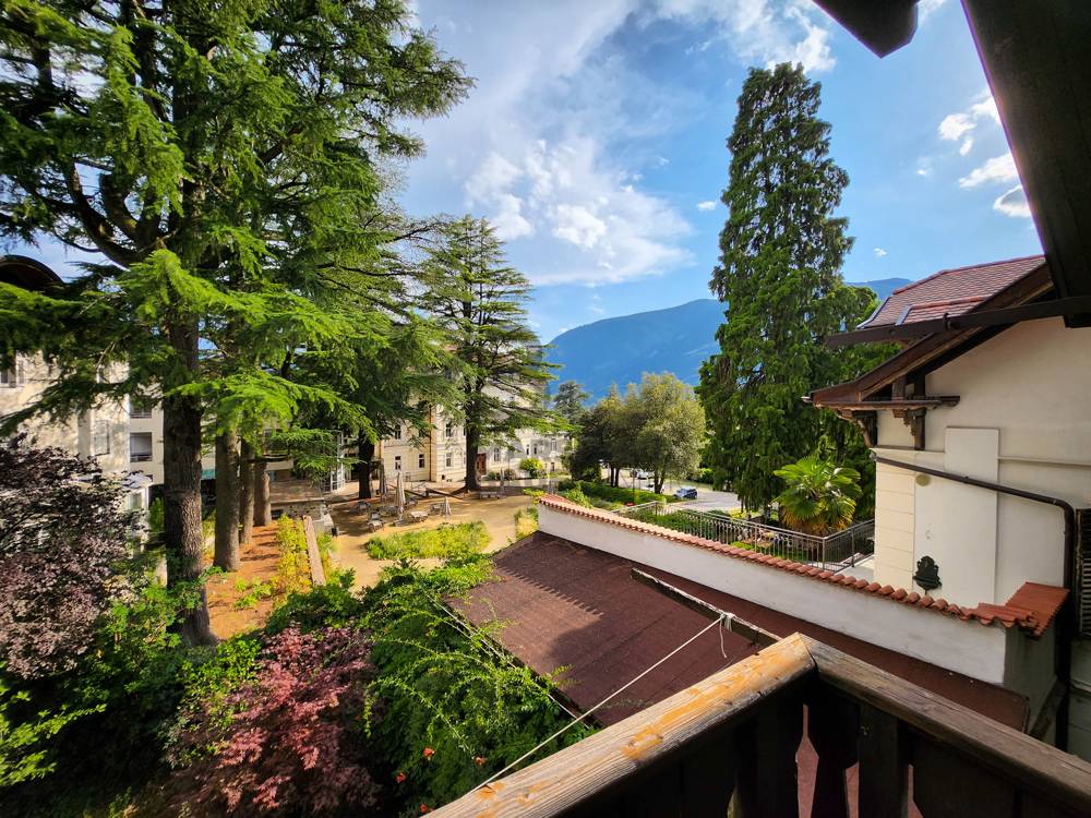 Aussicht Südbalkon Mansarde - vista balcone mansarda