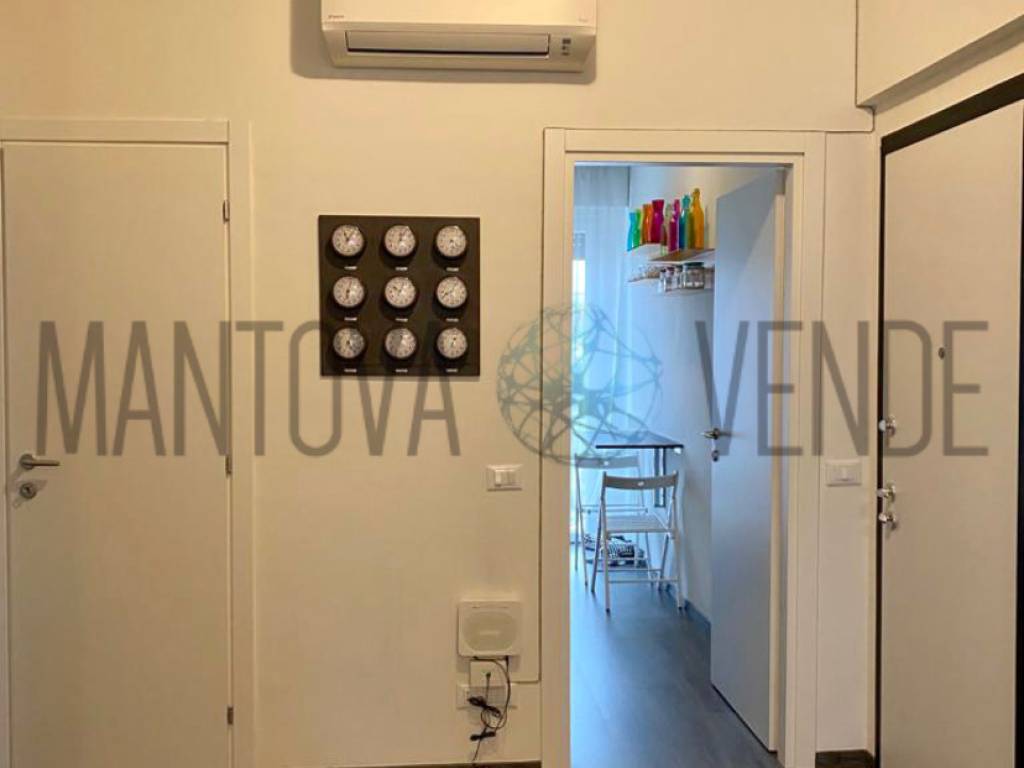 Sale Apartment Mantua. 3room flat in via Lorenzo Gandolfo. Excellent