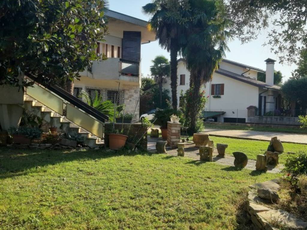 monselice villa singola