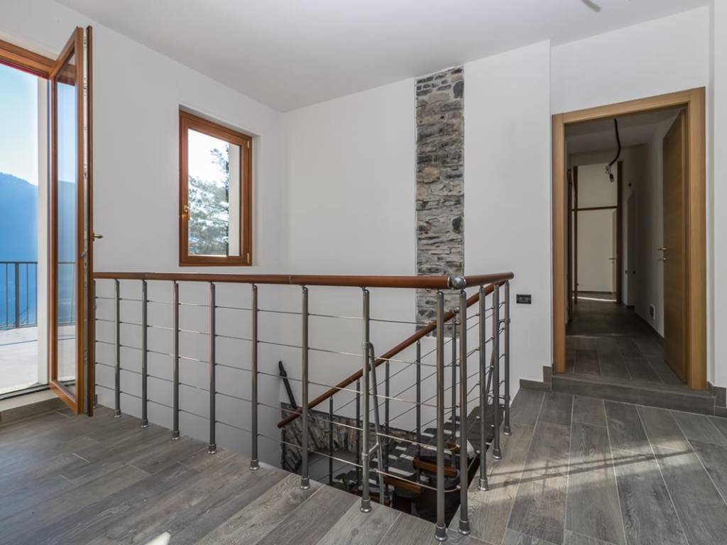 Villa in vendita a Cernobbio con vista lago