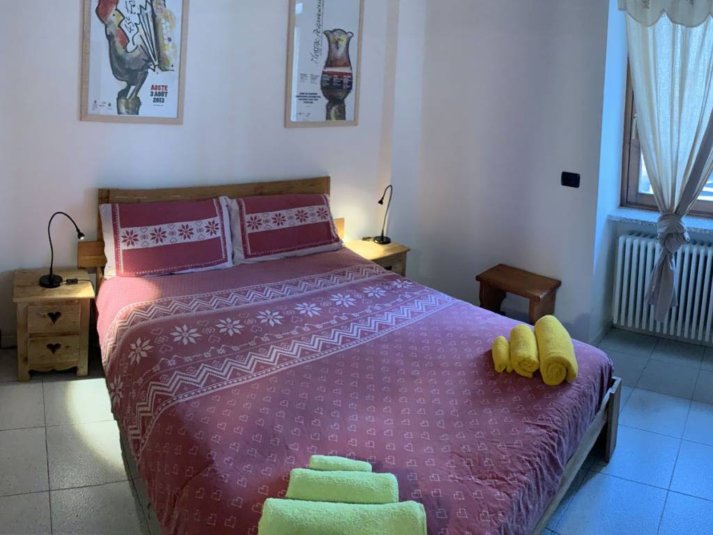 Trilocale via malherbes 32, centro, aosta