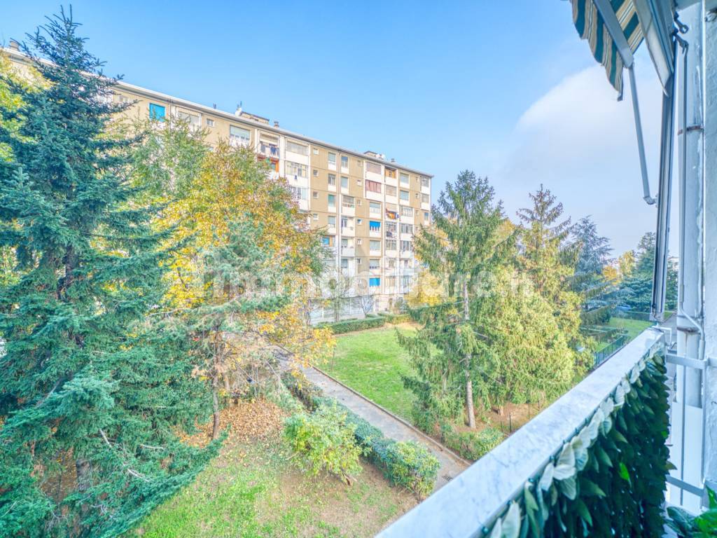 Vendita Appartamento Torino. Quadrilocale in via Giovanni Roveda 8 ...