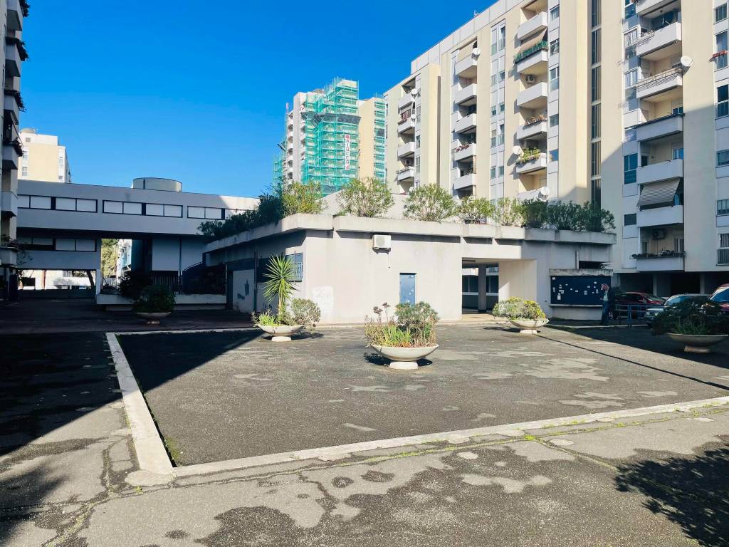 Vendita appartamento in via giuseppe de robertis roma da