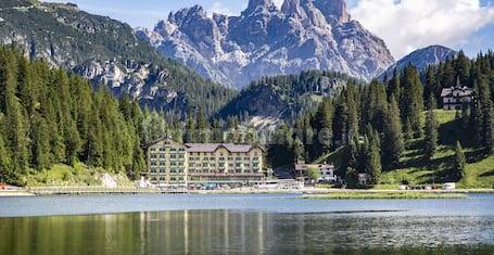 CORTINA