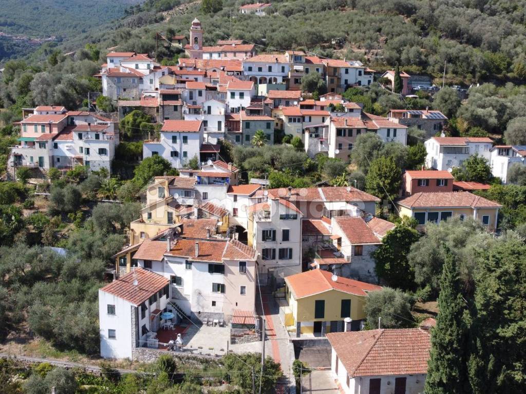 Vista area del borgo