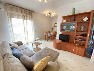 1280-561-appartamento-marina-di-pietrasanta-fb1ac.jpg