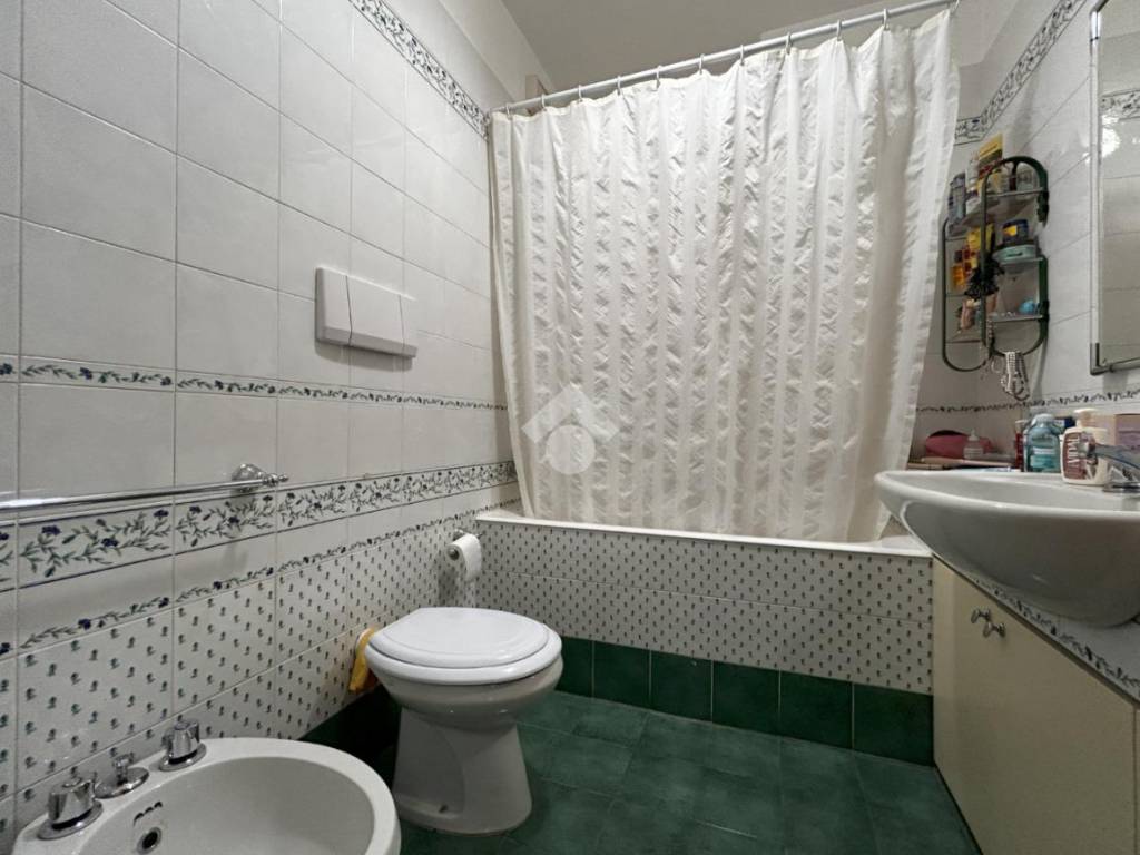 Bagno camera doppia cieco