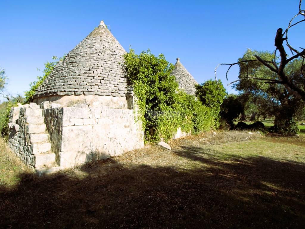 4 Trulli