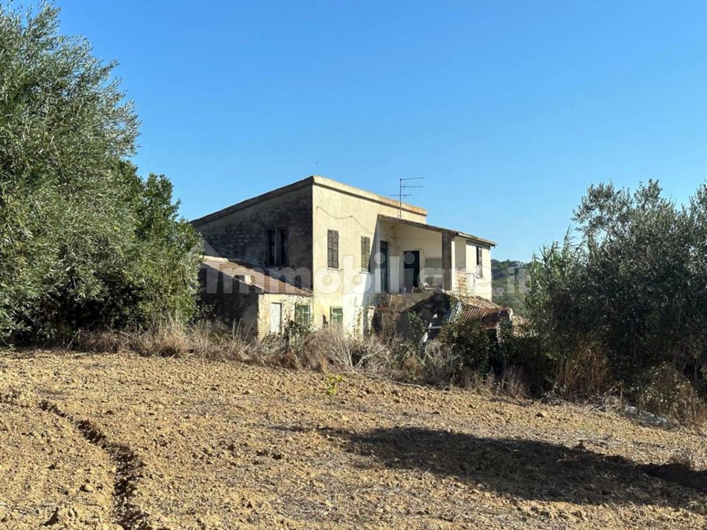Rustico - Casale in vendita a Città Sant'Angelo