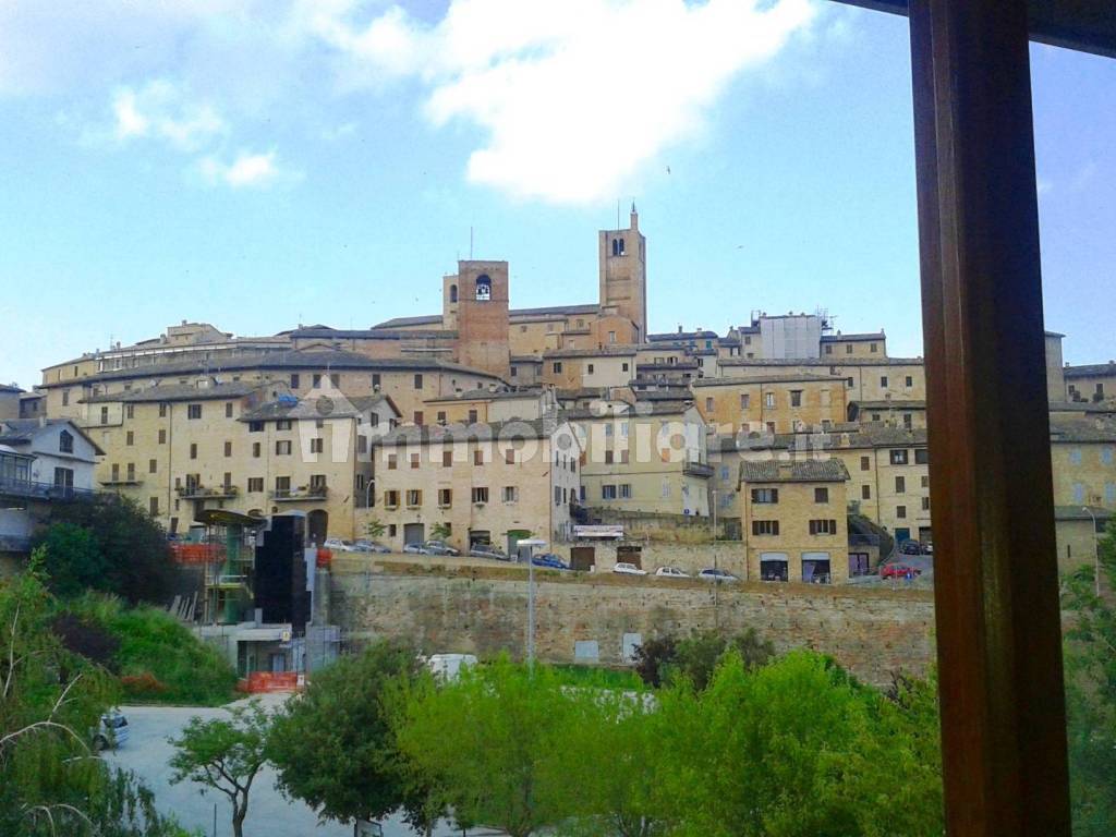 Panorama su Sarnano