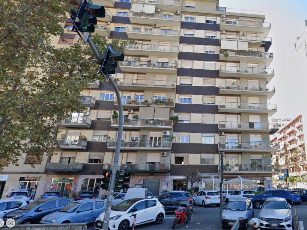 Garage - box viale strasburgo, strasburgo - belgio, palermo