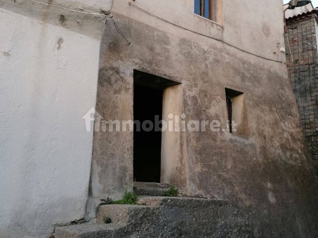 Sale Apartment Santa Domenica Talao. Studio in via Olivi 15. To be