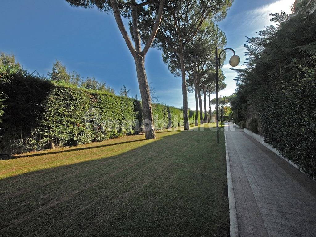 giardino condominiale