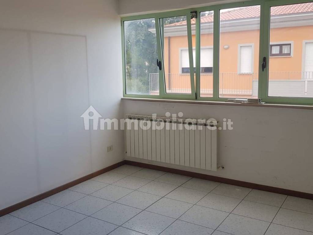 Ufficio - Studio Calcinelli, Colli al Metauro, Rif. 107884837 -  Immobiliare.it