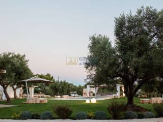 Trullo with swimming pool