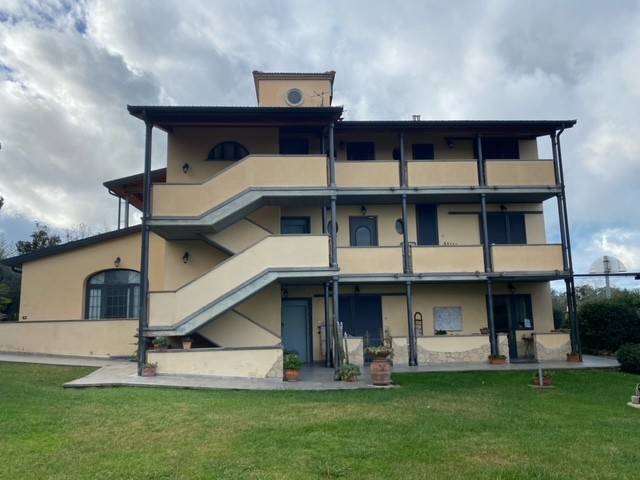 Hotel strada provinciale bolgherese, castagneto carducci