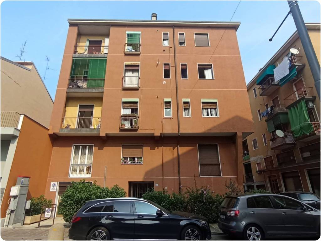 Vendita Appartamento Baranzate. Bilocale in via Gorizia 143. Buono