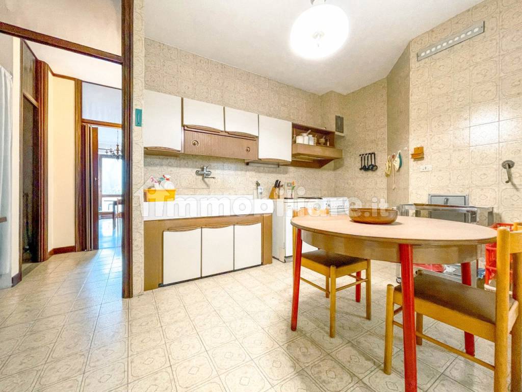 villa premosello vendita cucina1