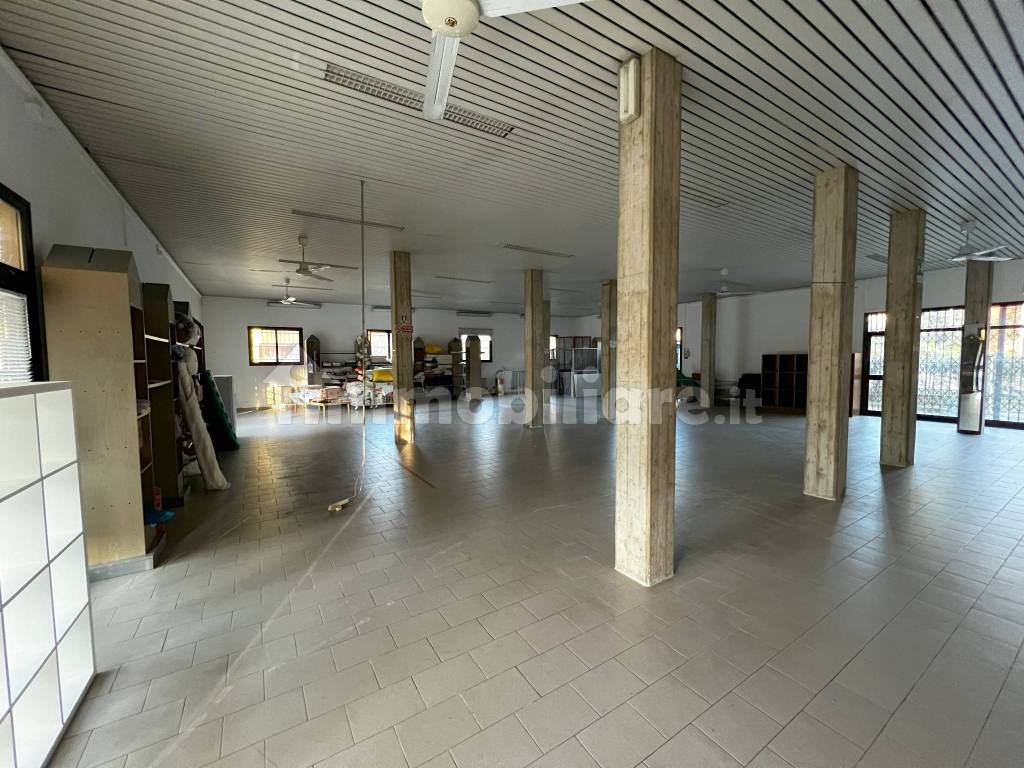 Interno non residenziale