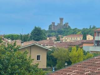 vista Castello Valeggio