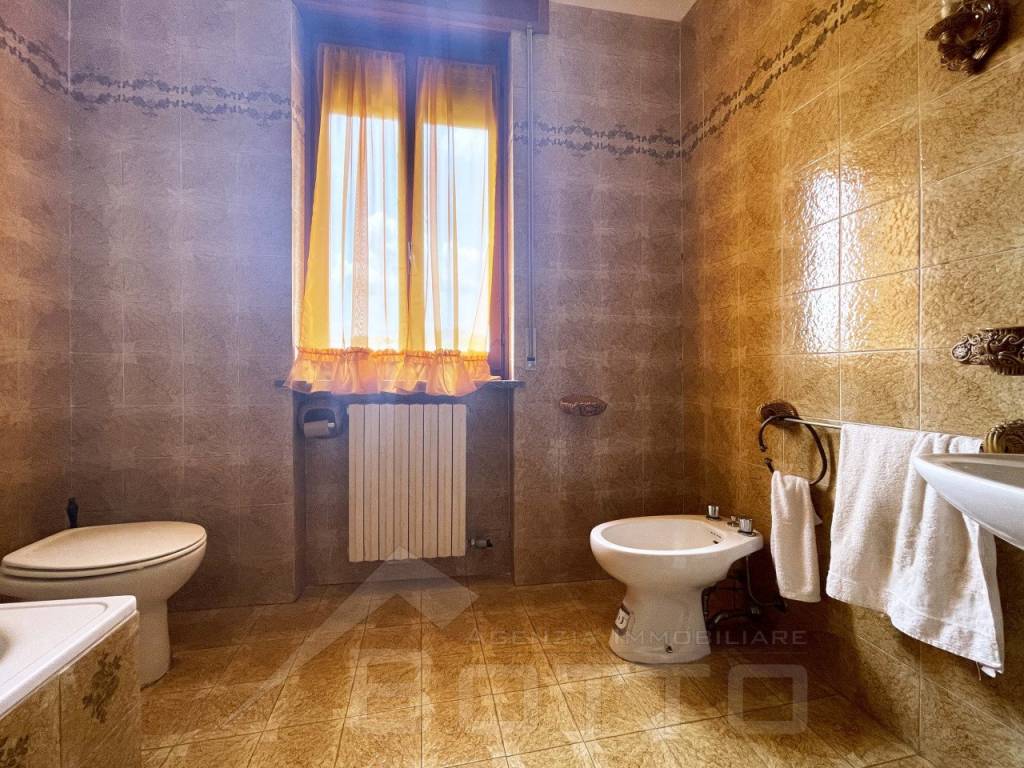 casa vendita soriso bagno