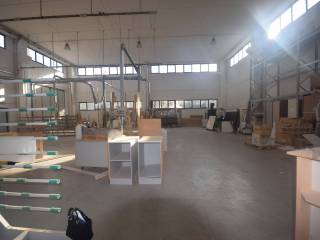 INTERNO