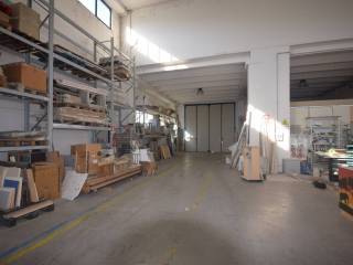 INTERNO