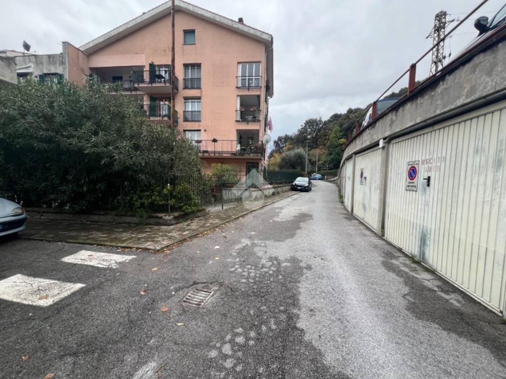 STRADA PRIVATA D'ACCESSO