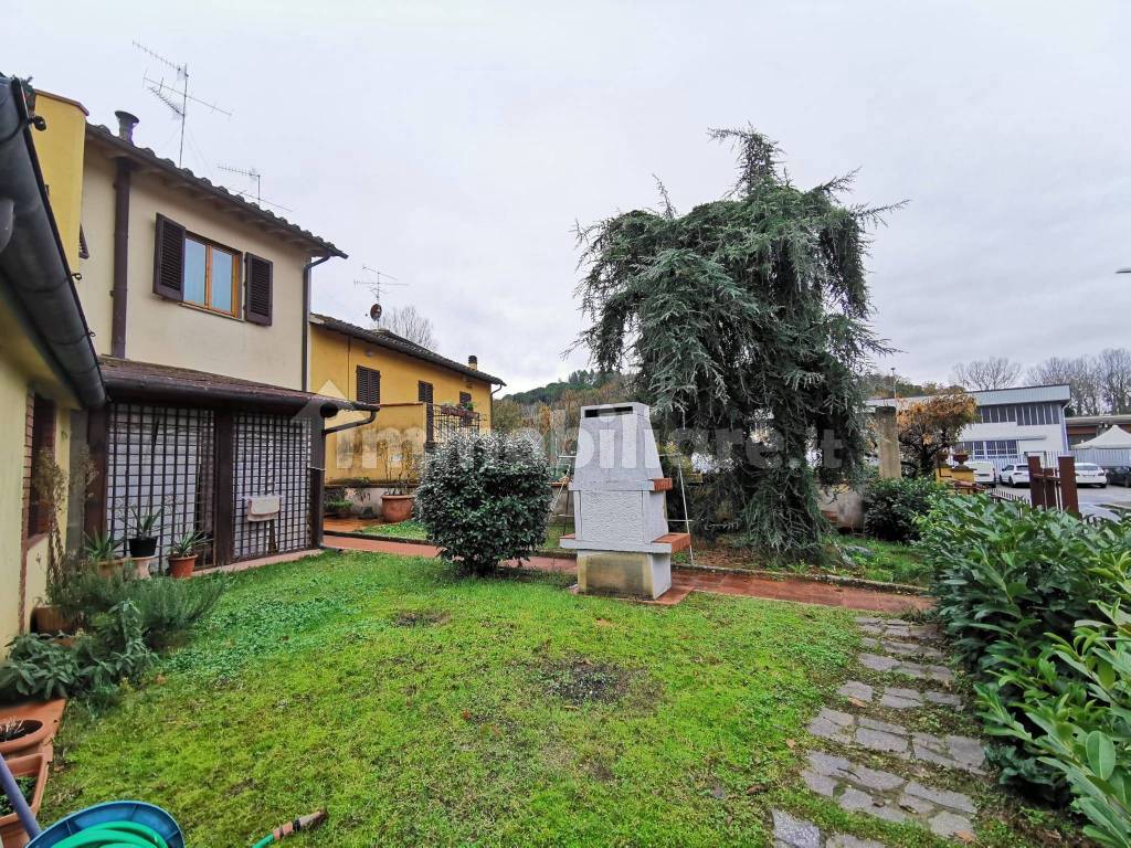 Vendita Terratetto unifamiliare in via del Lavoro Greve in Chianti