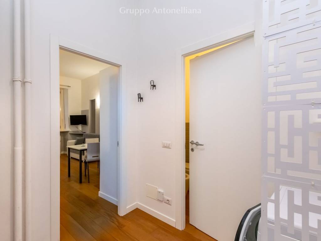 Rent Apartment Turin. Studio in via Fratelli Giuseppe e Antonio Carle
