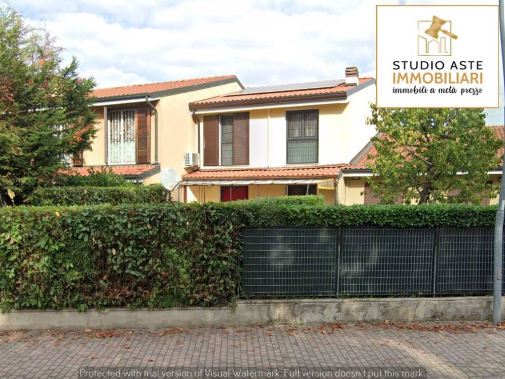 Asta per villetta a schiera, via Ugo La Malfa 2/4, Centro Rozzano, rif