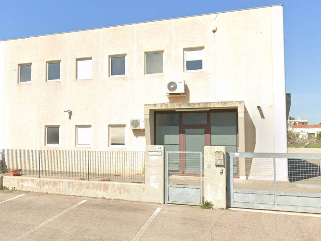 Capannone via giuseppe cassano 1, martina franca