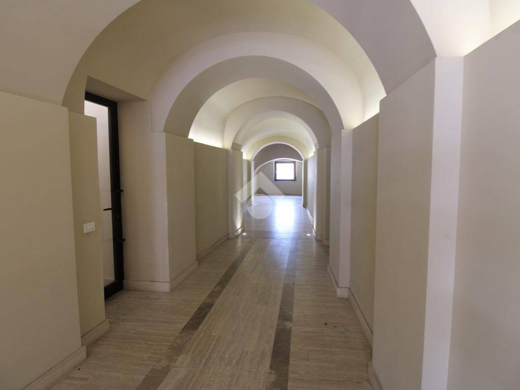 ingresso palazzo