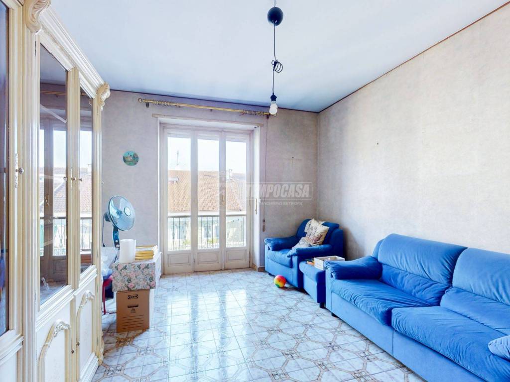 Vendita Appartamento Torino. Quadrilocale in via Mombarcaro 59. Da ...