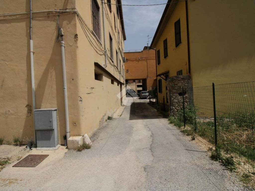 via di accesso