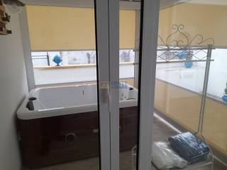 Casa con jacuzzi