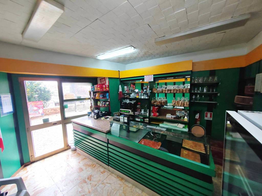 Attività commerciale viale della repubblica 11, maenza