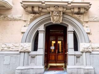 2-room flat via Ippolito d'Aste, Quadrilatero, Genoa