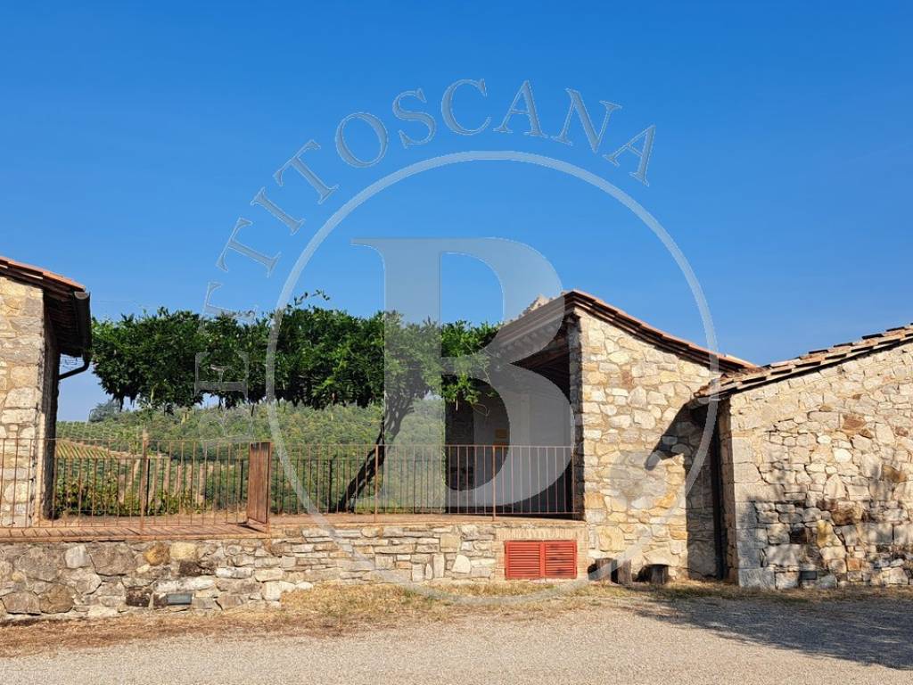 Chianti Classico, azienda agricola con agriturismo