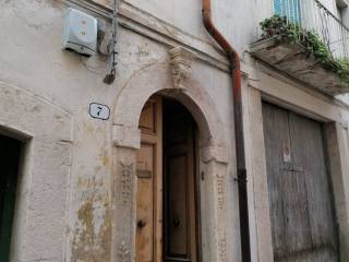 Case indipendenti da ristrutturare in vendita San Giovanni Rotondo -  Immobiliare.it