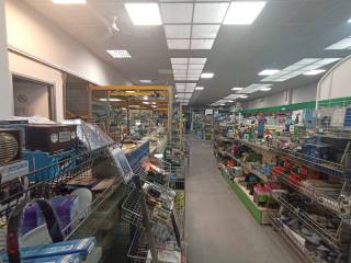 SUPERFICE DI VENDITA